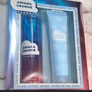 Ariana Grande Cloud Body Mist and Lotion Set - Blue
